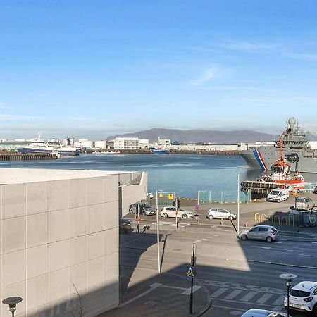 Modern Downtown Apartment - Harbour View ريكيافيك المظهر الخارجي الصورة