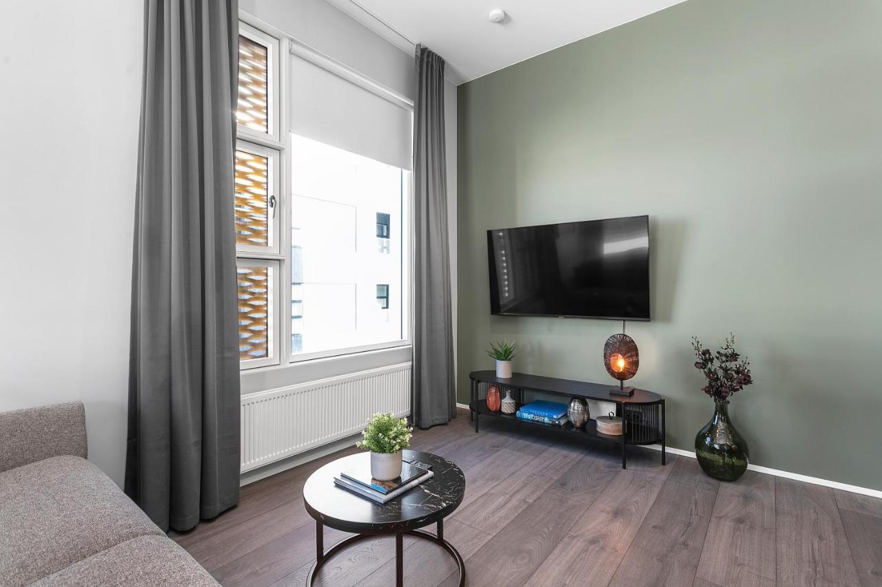 Modern Downtown Apartment - Harbour View ريكيافيك المظهر الخارجي الصورة